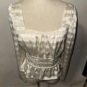 1.State Stretched Smocked Square Neck Peolum Top 3/4 Sleeves Medium